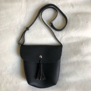 NWOT Black Crossbody Italian Leather Purse